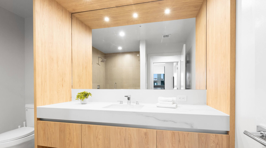 Room 5, 1BR Apartment New Luxury, Miami-Dade