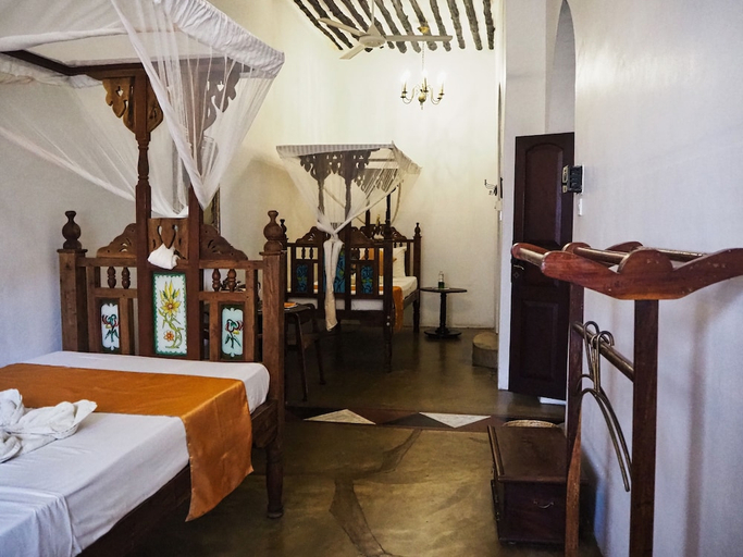 Others 1, Zanzibar Coffee House, Mjini