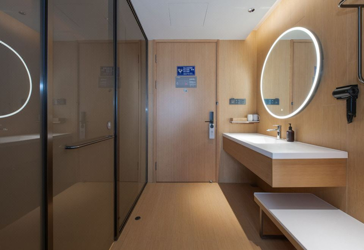 Bathroom 3, Ji Hotel Jiangyin Hi-tech Industrial Development Zone Changjiang Road, Wuxi