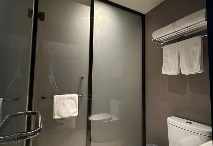 Bathroom 4, Hanting Hotel Tianjin Beichen Development Zone Gaoxin Avenue, Tianjin