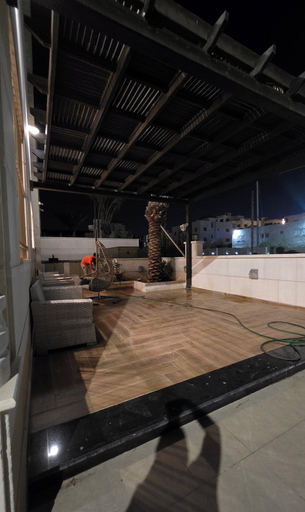 Terrace/patio 2, Osama Hotel Suites, Wastiyyeh