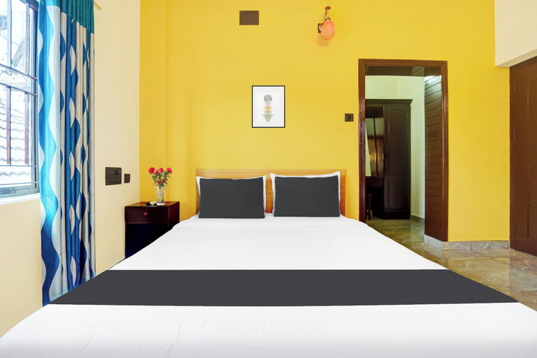 Room 2, Hotel O Thrissur Near Thrissur Medical, Thrissur