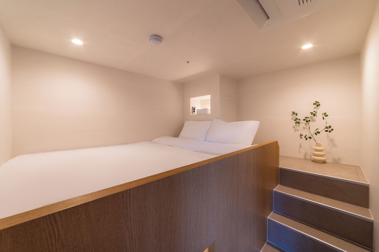 Room 4, Oasis Gwangjang Market, Jongno