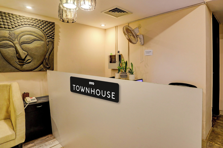 Lobby 2, Townhouse Tipsyy Inn 16, Gurgaon