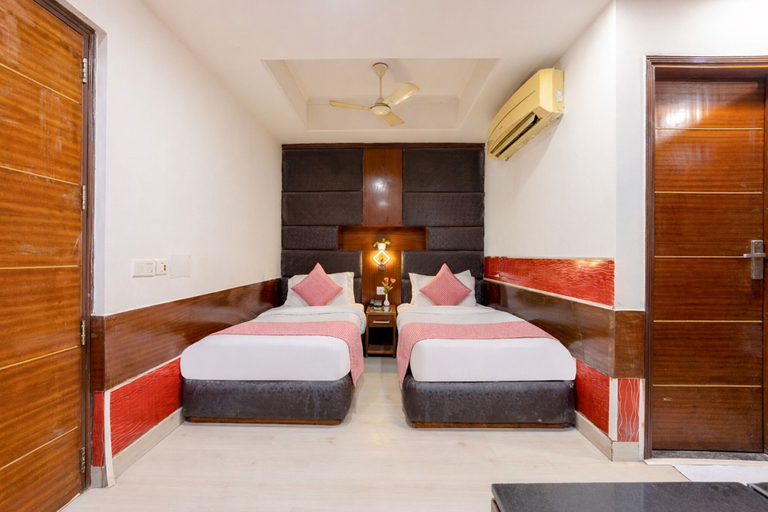 Bedroom 2, The Royal Galaxy, Delhi