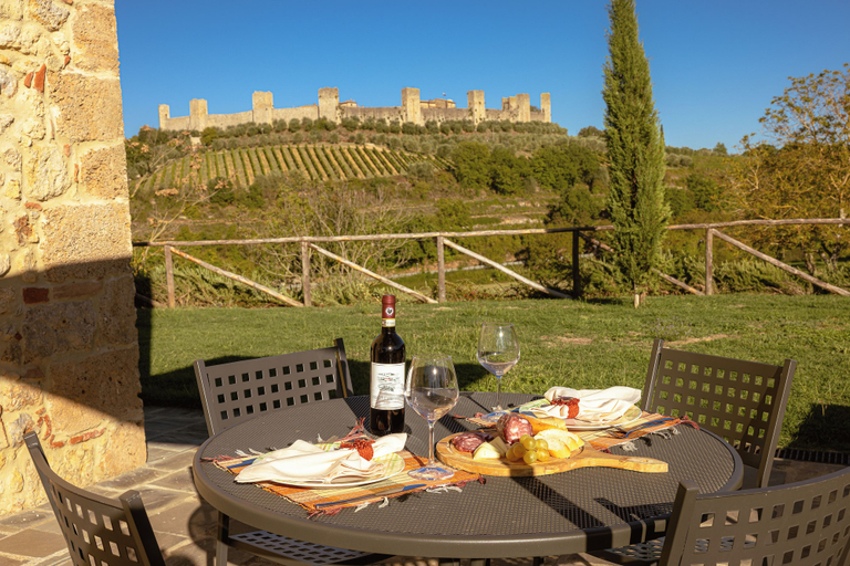Food & Drinks, Le Torri, Borgo Campassini, Monteriggioni, Siena