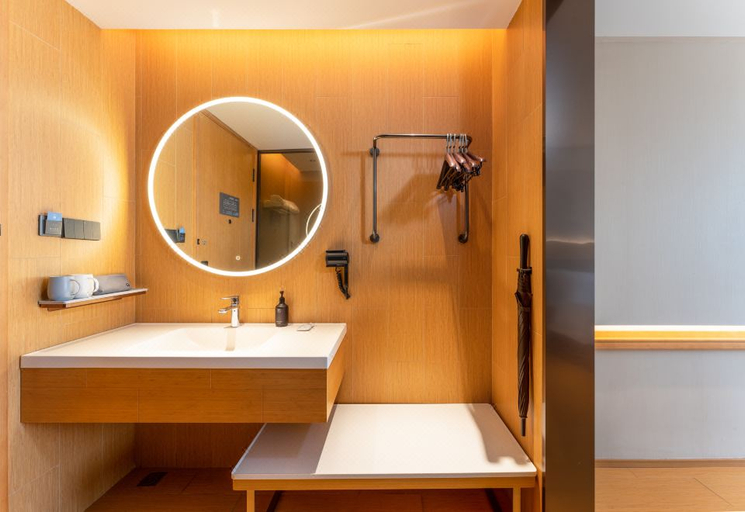 Bathroom 3, Ji Hotel Xuancheng Railway Station, Xuancheng