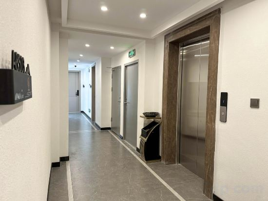 Hotel Interior/Public Areas 3, Phoenix Lanwan Homestay (Fenghuang Ancient Town Branch), Xiangxi Tujia and Miao