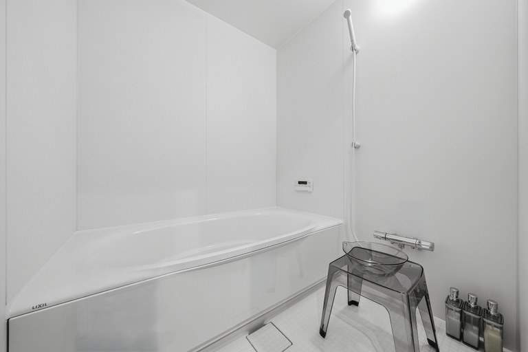 Bathroom 4, Flower, Furano