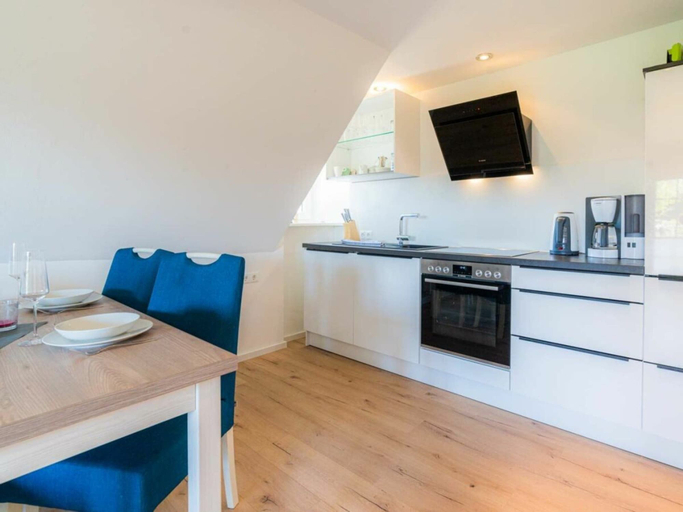 Private kitchen 4, Holiday Apartment 7 "langeness", Nordfriesland