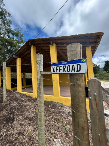 Property grounds 2, Off Road House, Ibicoara