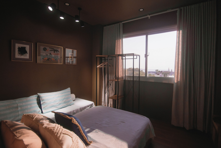 Living room 2, 1BR Stylish Seaview Apartment Near The Beach With Wifi, San Fernando City