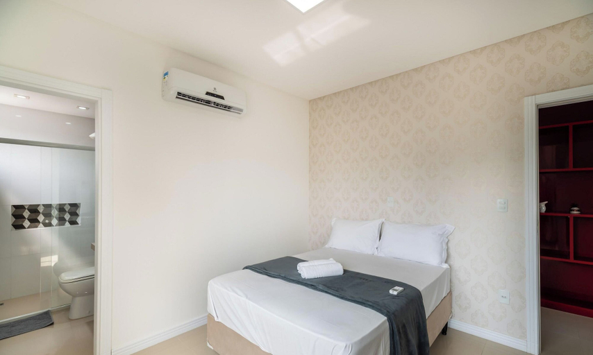 Bathroom 2, 2BR Apt With BBQ in Meia Praia Mlo0601, Itapema