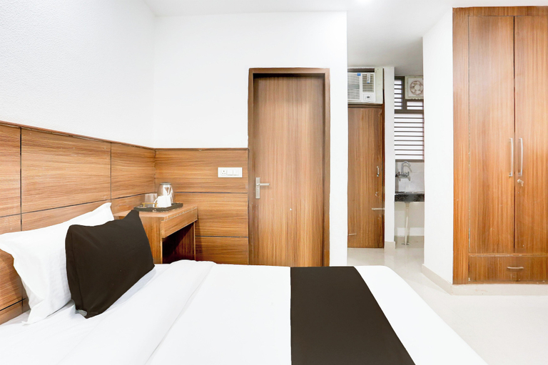 Room 4, Hotel O Cyber City Phase 3, Gurgaon