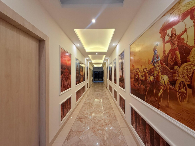 Interior 3, Shri Gopal Durga Dham Hotel Restaurant, Ujjain