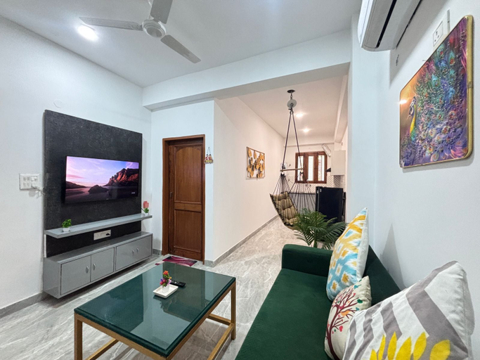 Living area 4, Instay 1BHK Service Apartment S46C, Gurgaon