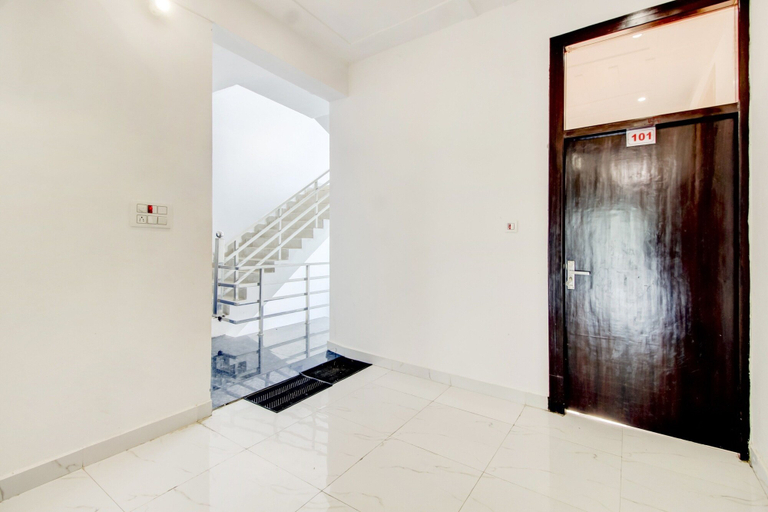 Lobby 4, Collection O New Aligarh Bus Stand, Aligarh