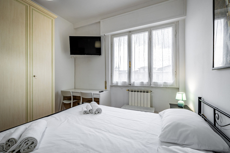 Room 5, Rondinella, Florence