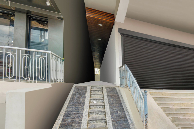 Exterior detail 2, Townhouse OAK Owaisi Hospital, Hyderabad