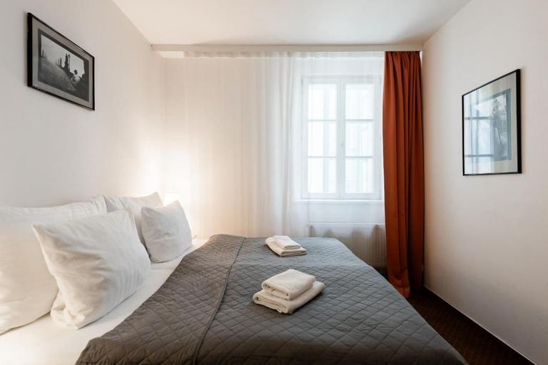Room 5, hotel Karlin HOUSE, Praha 7