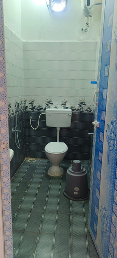 Bathroom 5, Dr. Indhu Villas, Vellore