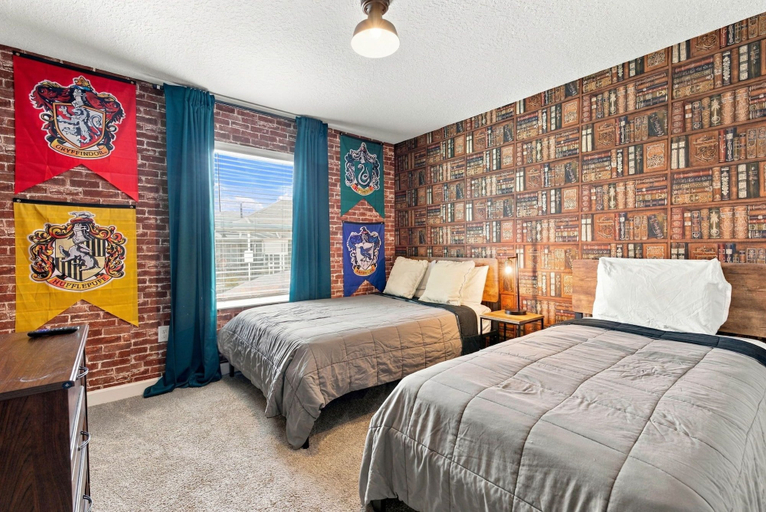 Room 4, Magical Getaway With Private Pool, Top Location, Osceola