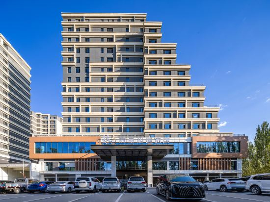 Hotel Exterior 3, Grand Rezen Hotel, Ili Kazakh