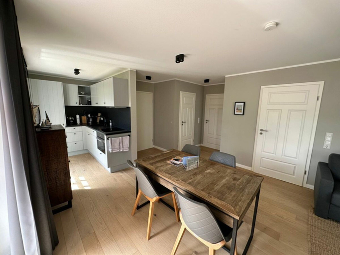 Private kitchen 3, Holiday Apartment With 1 Bedroom, Friesland