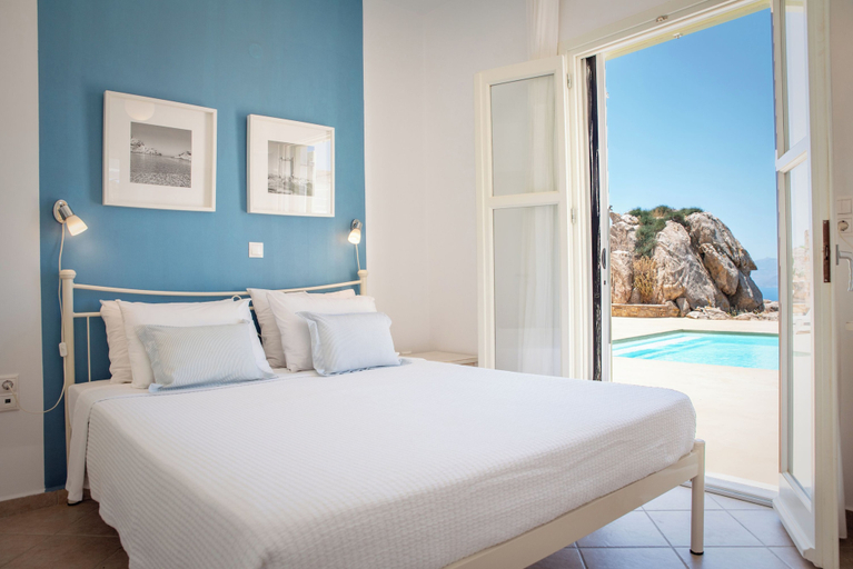Room 4, Eolia Haven Collection, South Aegean