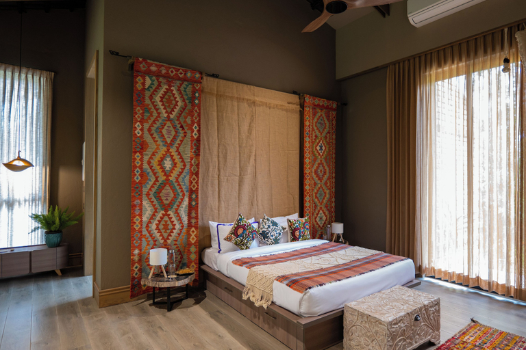 Room 3, ELIVAAS Prive Sravasti Forest View, Bangalore