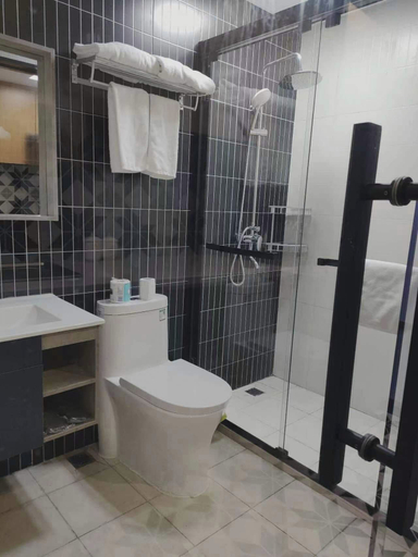 Bathroom 3, Joyee Sky City Hotel-Chongqing Hongyacave Jiefangbei, Hangzhou