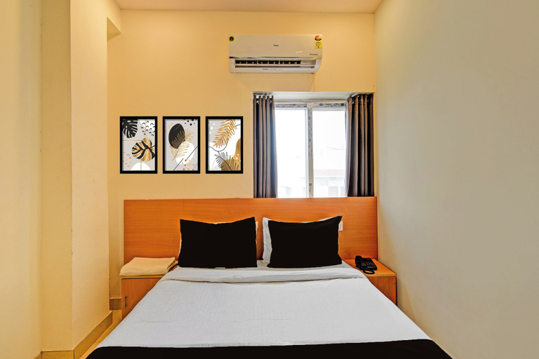 Room 4, Collection O ECIL Crossway Formerly De, Ranga Reddy