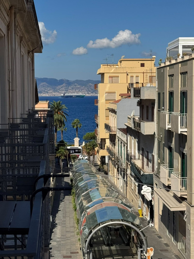 View from property 2, Giudecca 10 Guest House, Reggio Di Calabria