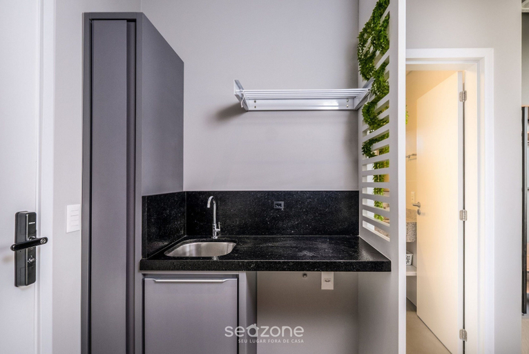 Bathroom 2, Decorated Studio 750m From Canas Beach Tps205, Florianopolis