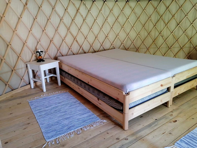 Room, Őrálló Szer Jurtaszállás, Őriszentpéter