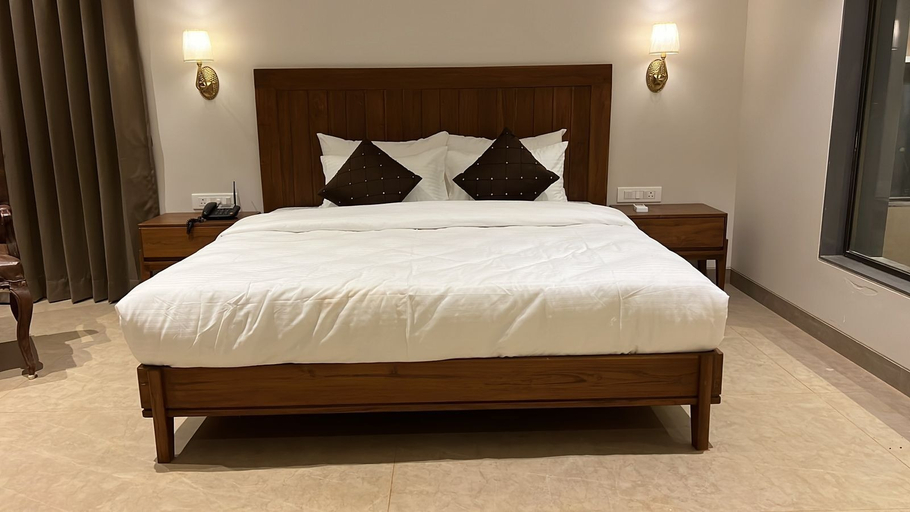 Room 2, Reveridge Resort And Spa, Ratnagiri