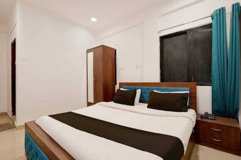 Room 4, Classic Wardha Road Nagpur, Nagpur