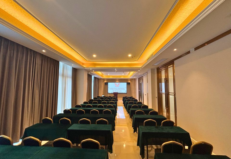 Business Facilities