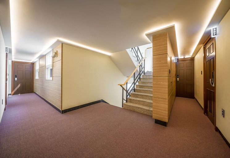 Others 5, Suwon Hotel Dal, Suwon