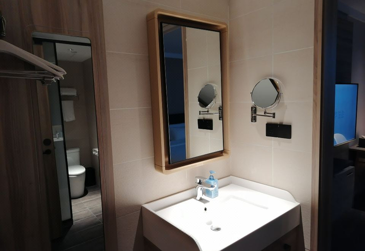 Bathroom 4, Hanting Hotel Taiyuan Gangyuan Road, Taiyuan