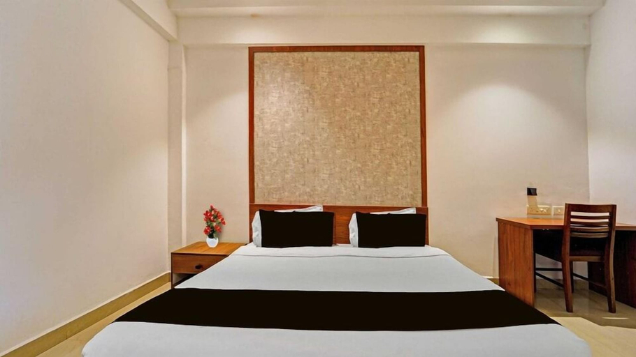 Room 4, Townhouse Peelamedu, Coimbatore