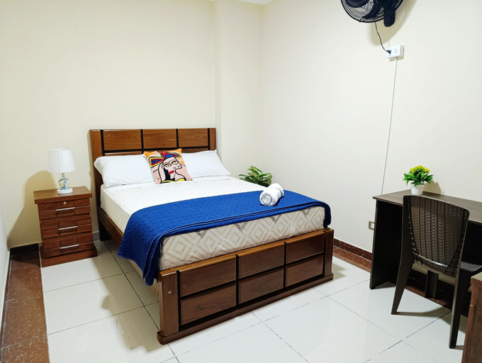 Room 1, 518 RENT, Andrés Ibáñez