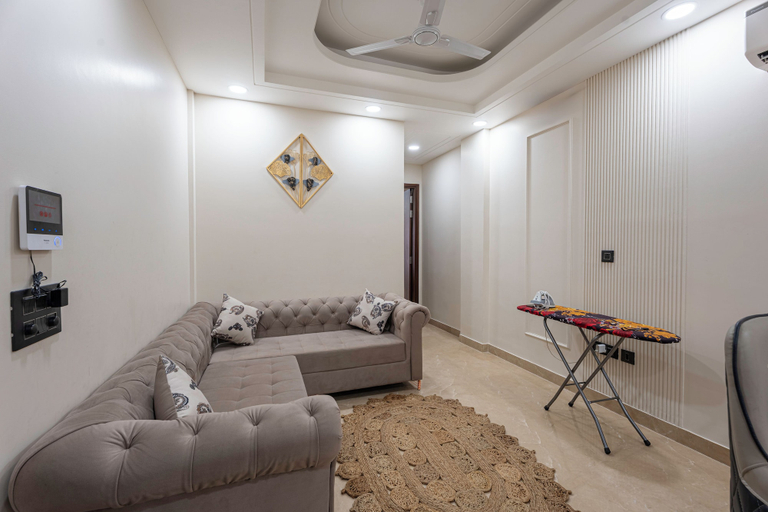 Living area 4, Fortune Home Bed N Breakfast- Room Basis, Delhi