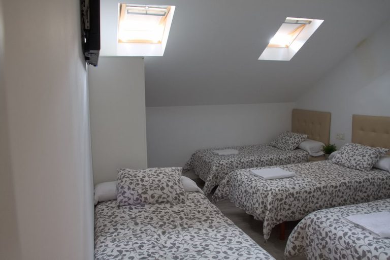 Bedroom 2, Pension Beizama, Guipúzcoa