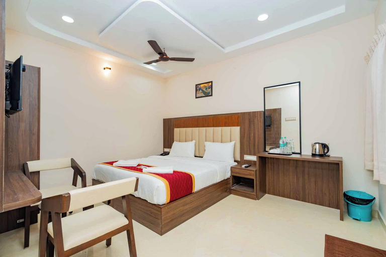 Room 3, Jeevan Residency, Ramanathapuram