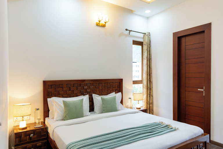 Room 3, Alaya Stays Key Shree Bhawan 2BHK Apt, Nainital