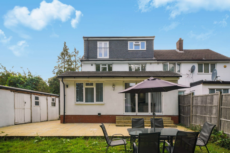 Exterior, Ground Floor Flat with Garden & Parking, London