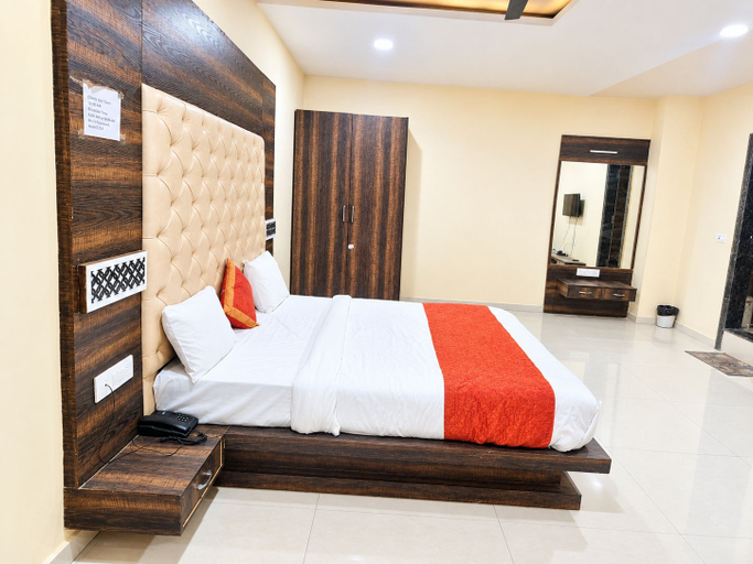 Room 3, Hotel Shreeji Palace, Rewa
