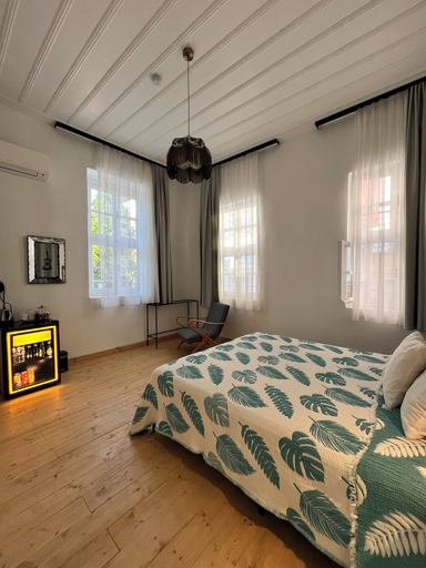 Room 5, Sakin Guesthouse, Ayvalık