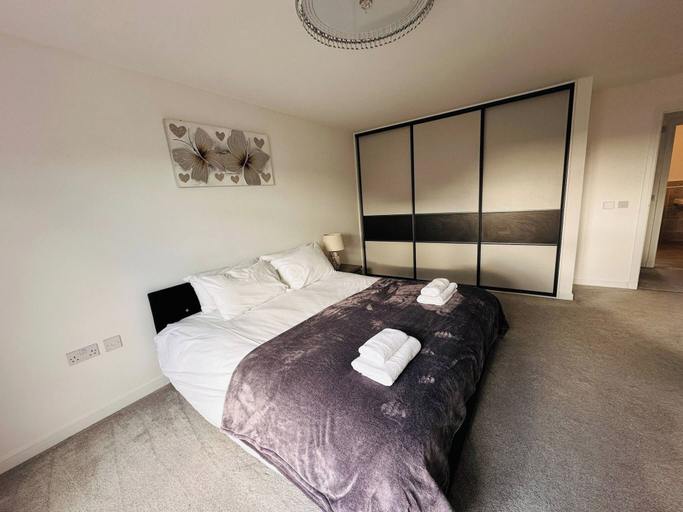 Room 3, 5bedhouse Near Edinburghairport, West Lothian